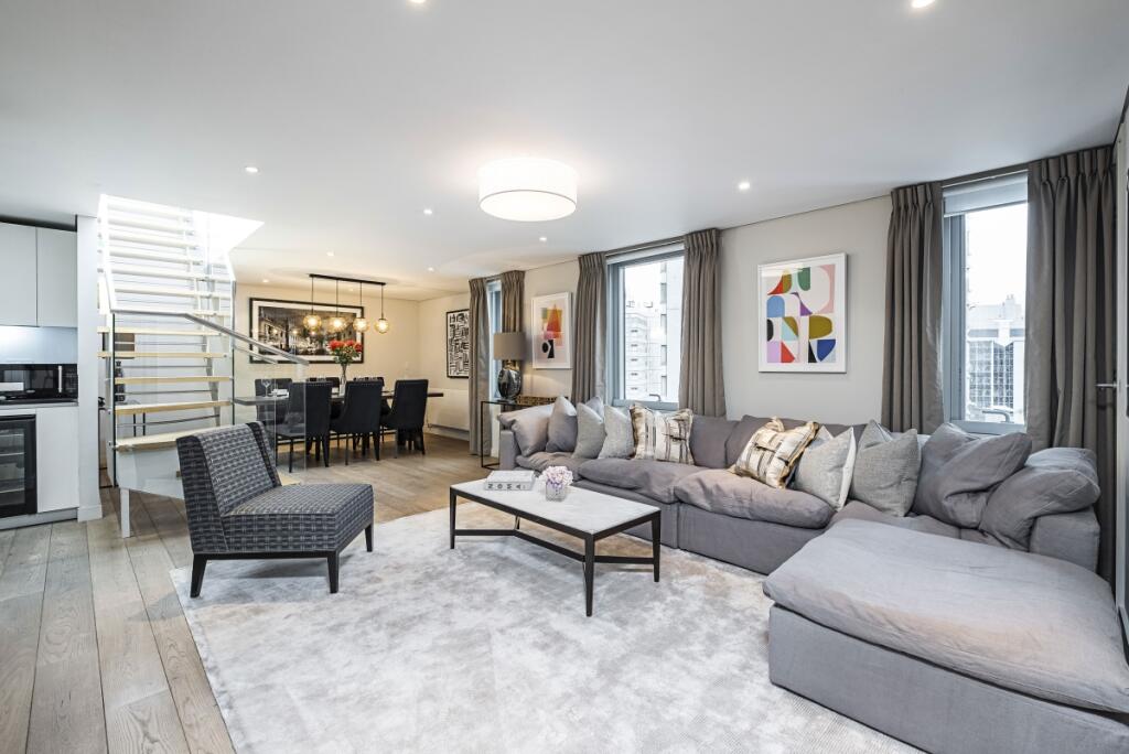 4 bed Apartment for rent in Paddington. From Hamptons International Sales - Hyde Park
