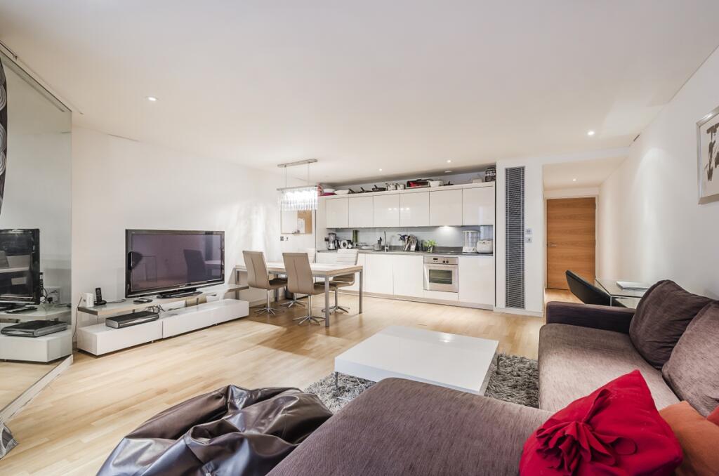 2 bed Apartment for rent in Paddington. From Hamptons International Sales - Hyde Park