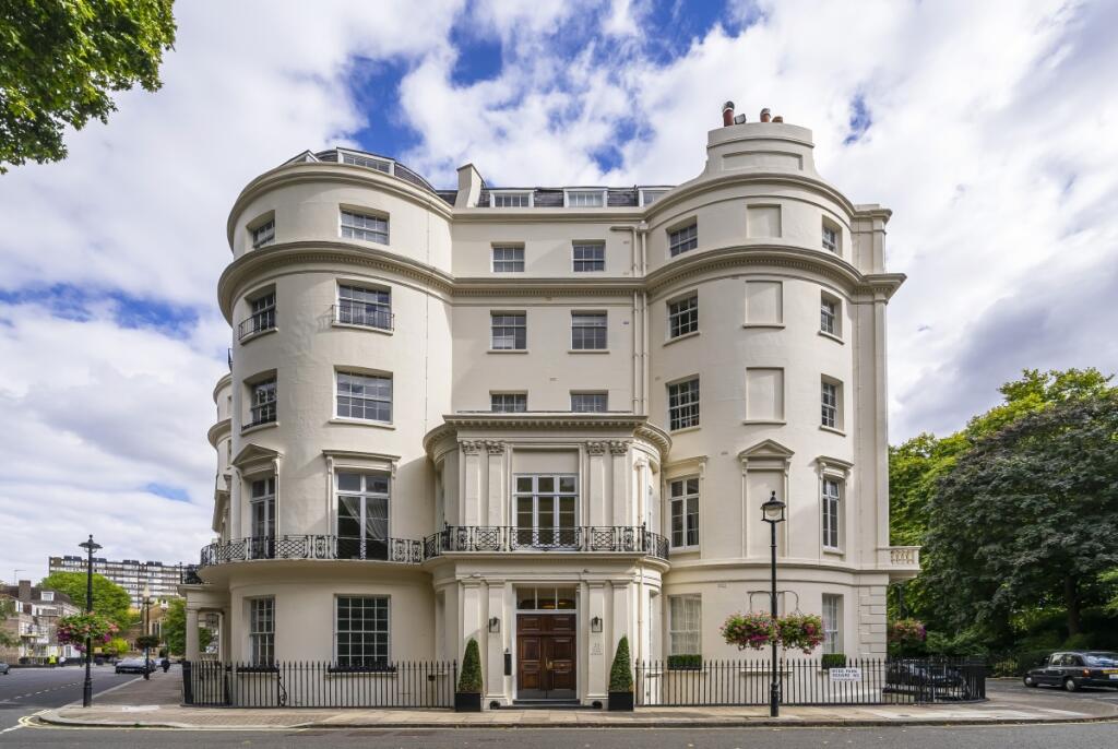 4 bed 1st Floor Flat for rent in Paddington. From Hamptons International Sales - Hyde Park