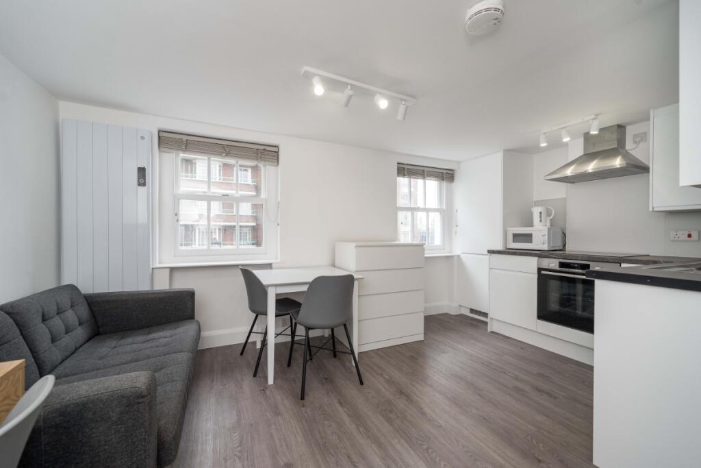 2 bed 1st Floor Flat for rent in Camden Town. From Hamptons International Sales - Hyde Park
