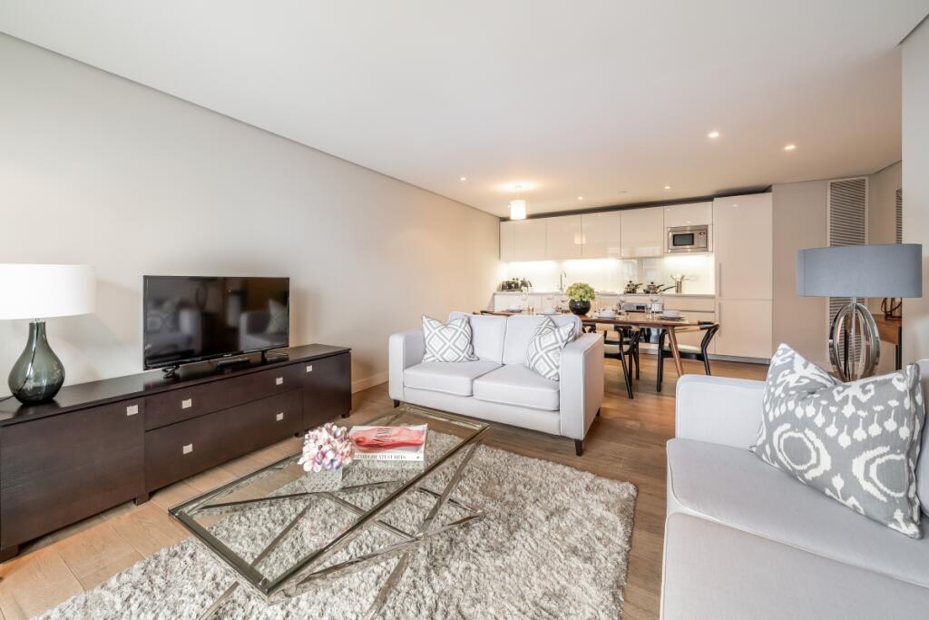 3 bed Apartment for rent in Paddington. From Hamptons International Sales - Hyde Park