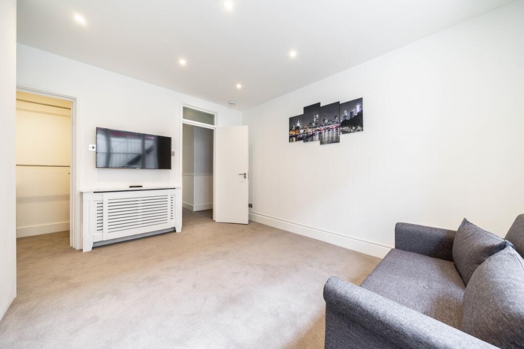 0 bed Apartment for rent in Paddington. From Hamptons International Sales - Hyde Park
