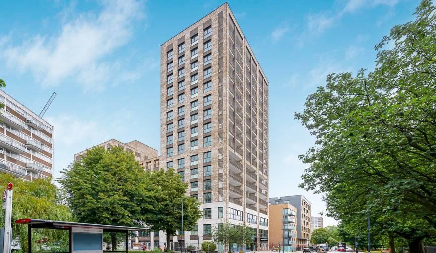 3 bed 1st Floor Flat for rent in Paddington. From Hamptons International Sales - Hyde Park