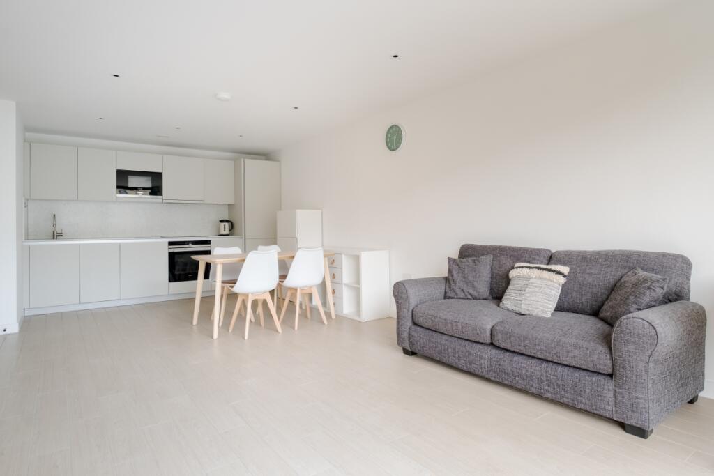 1 bed Apartment for rent in Islington. From Hamptons - Islington