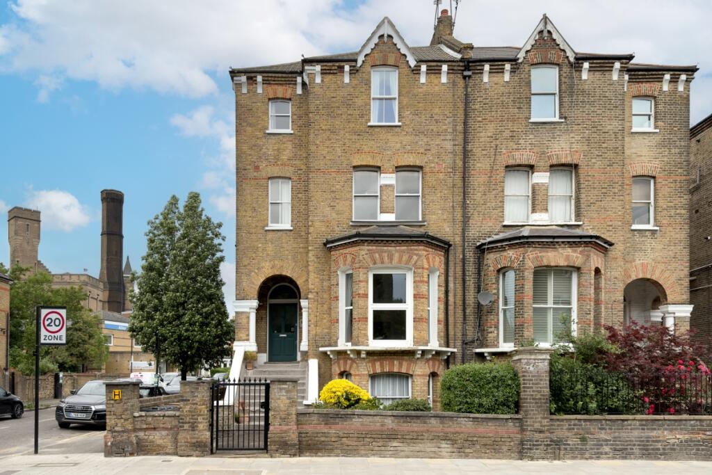 2 bed 1st Floor Flat for rent in Stoke Newington. From Hamptons - Islington 2 bed 1st Floor Flat for rent in Stoke Newington. From Hamptons - Islington