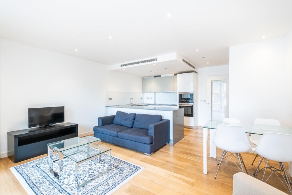 2 bed Apartment for rent in Camden Town. From Hamptons - Islington