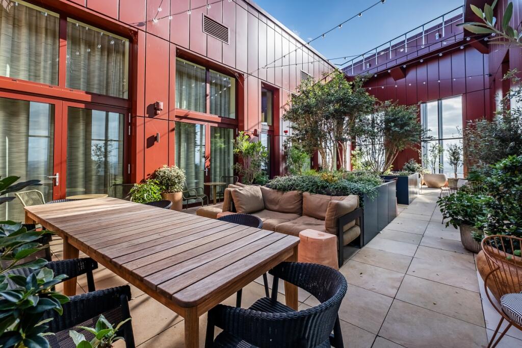 4 bed Apartment for rent in . From Hamptons - Islington 4 bed Apartment for rent in . From Hamptons - Islington