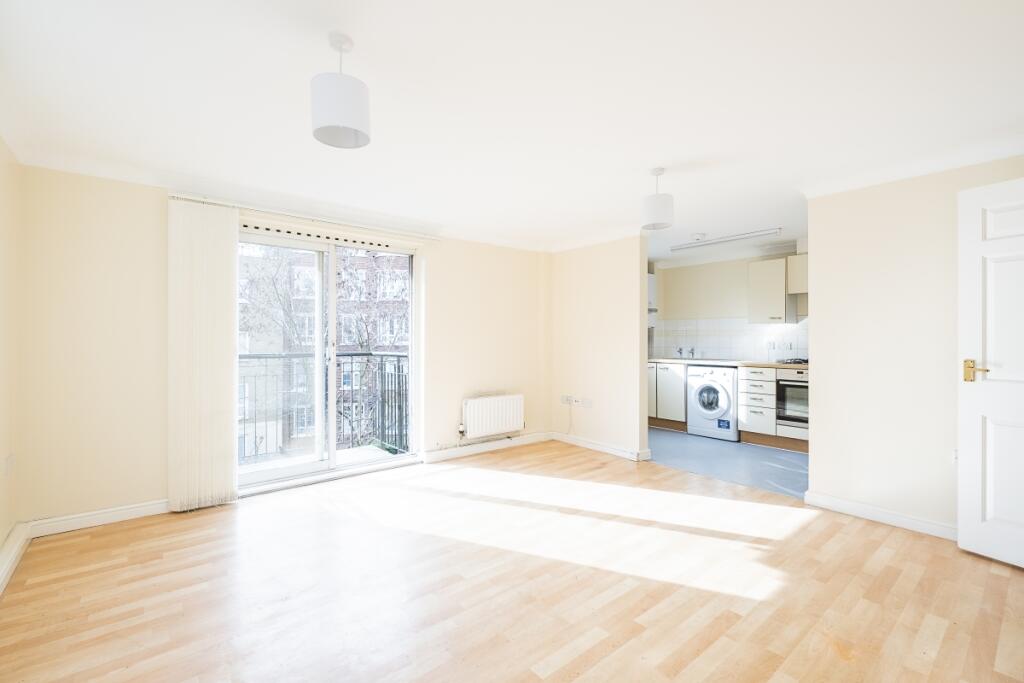 2 bed Apartment for rent in Hackney. From Hamptons - Islington 2 bed Apartment for rent in Hackney. From Hamptons - Islington