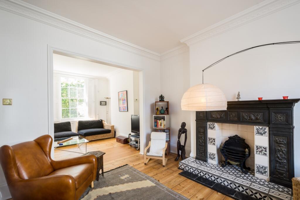 3 bed End of Terrace for rent in Islington. From Hamptons - Islington 3 bed End of Terrace for rent in Islington. From Hamptons - Islington