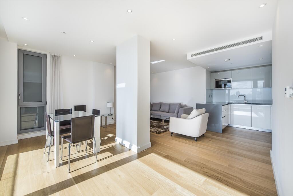 2 bed 1st Floor Flat for rent in Camden Town. From Hamptons - Islington