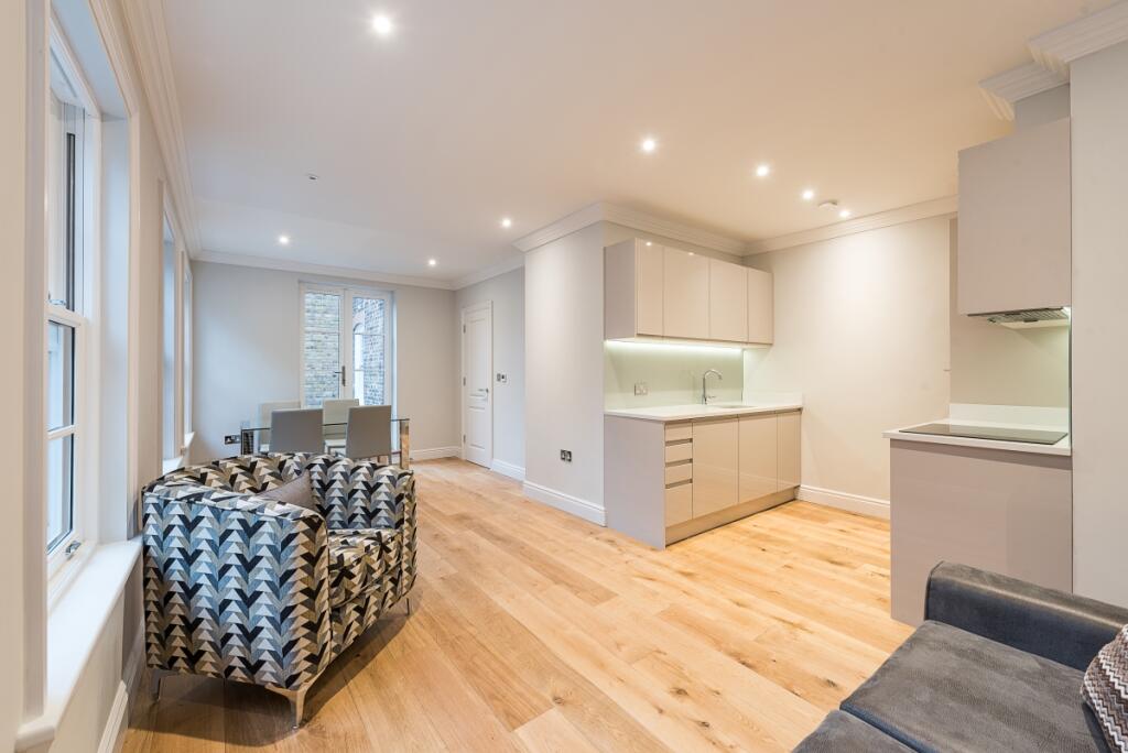 3 bed 1st Floor Flat for rent in Islington. From Hamptons - Islington