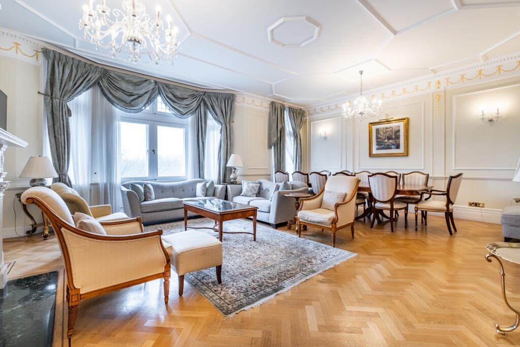 6 bed 1st Floor Flat for rent in Kensington. From Hamptons - Kensington