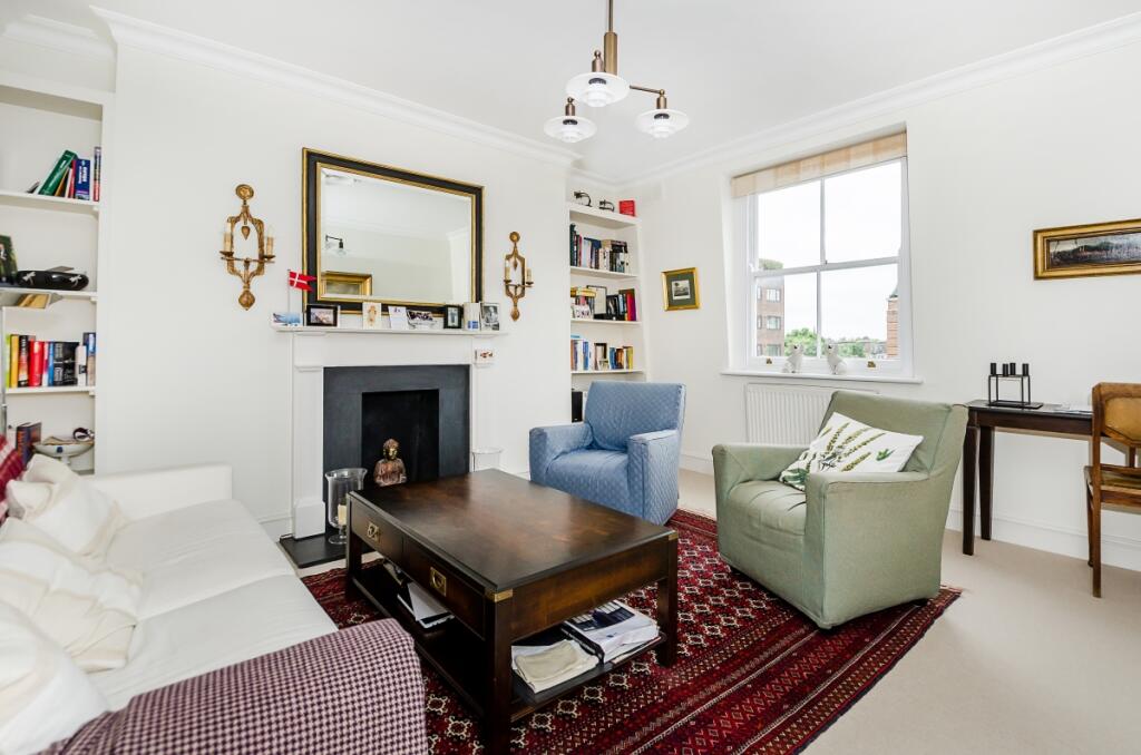 2 bed 1st Floor Flat for rent in Kensington. From Hamptons - Kensington