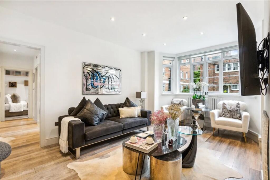 2 bed 1st Floor Flat for rent in Kensington. From Hamptons - Kensington 2 bed 1st Floor Flat for rent in Kensington. From Hamptons - Kensington