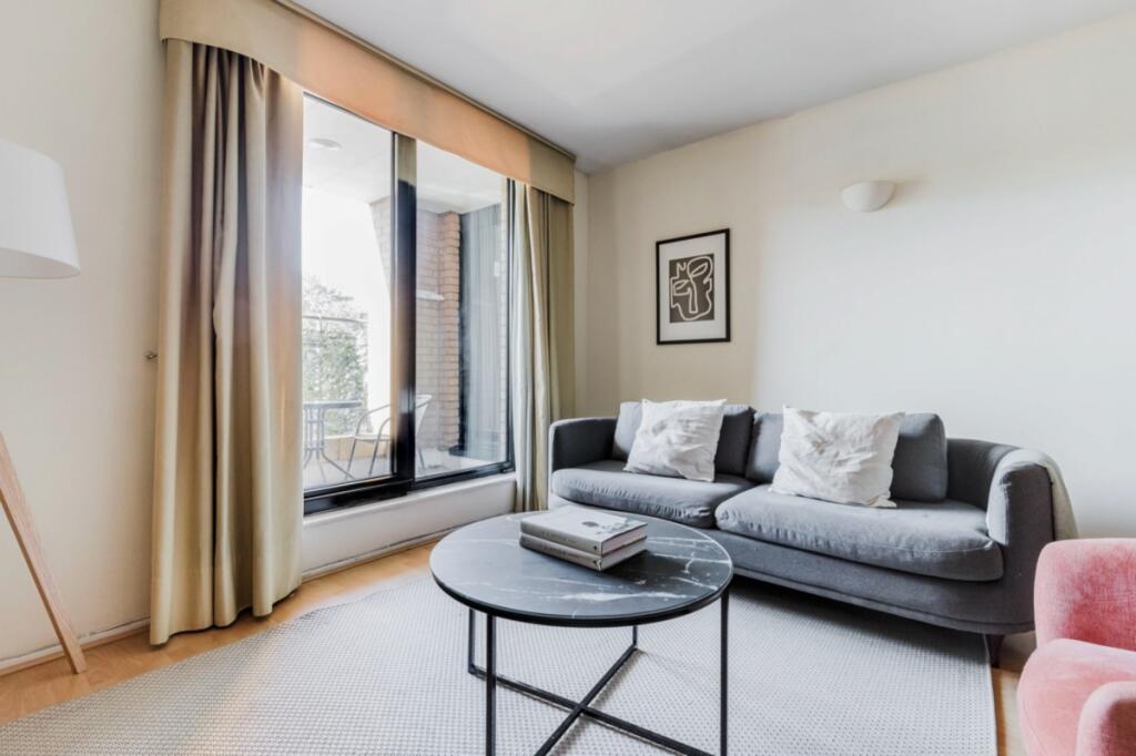 1 bed Apartment for rent in Kensington. From Hamptons - Kensington
