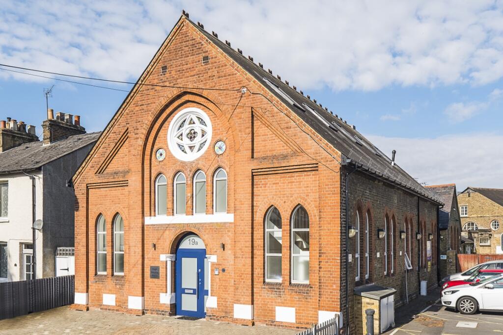 2 bed 1st Floor Flat for rent in Kingston upon Thames. From Hamptons - Kingston