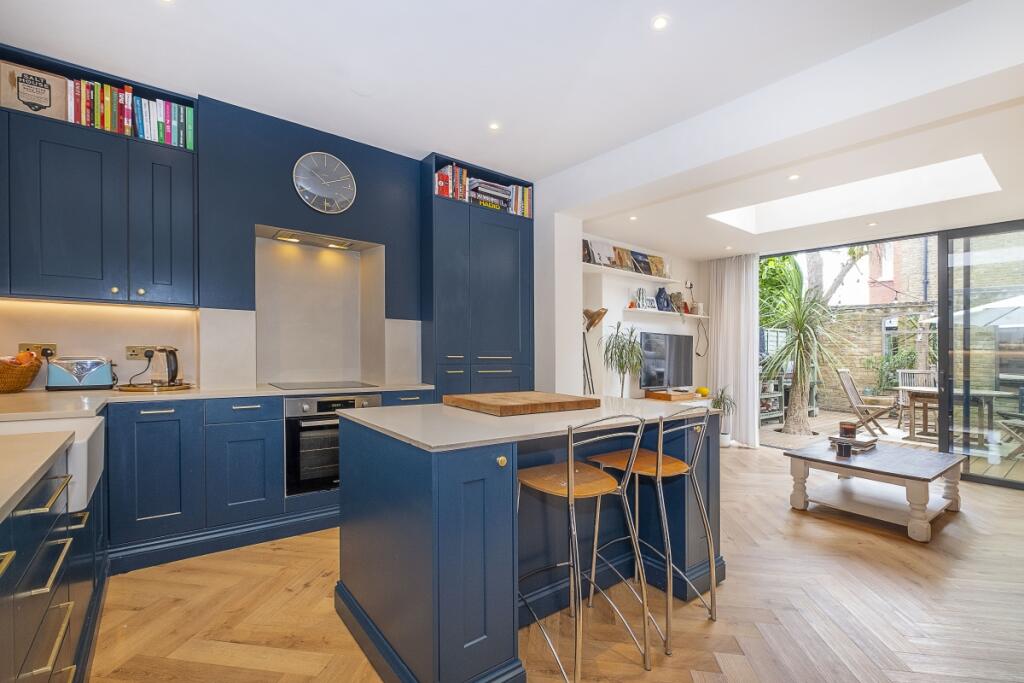2 bed Annexe for rent in Kingston upon Thames. From Hamptons - Kingston