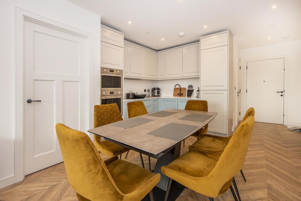 2 bed Apartment for rent in Kingston upon Thames. From Hamptons - Kingston 2 bed Apartment for rent in Kingston upon Thames. From Hamptons - Kingston