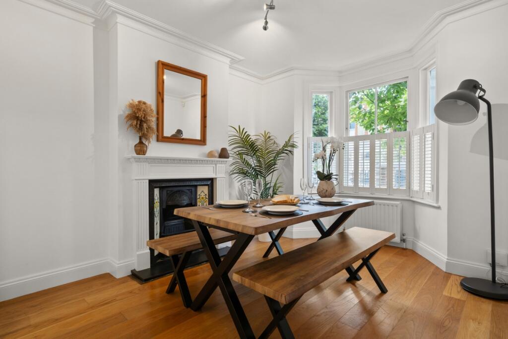 3 bed Semi Detached for rent in Kingston upon Thames. From Hamptons - Kingston