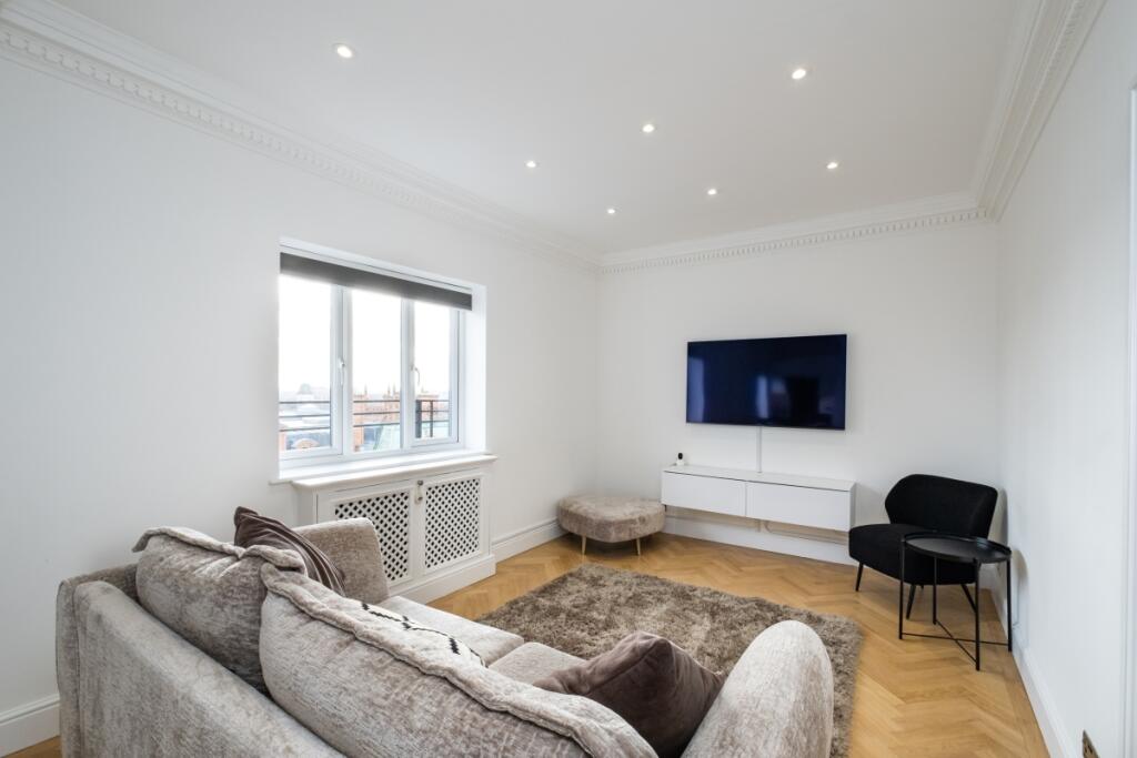 2 bed Apartment for rent in Chelsea. From Hamptons International Sales - Kingston