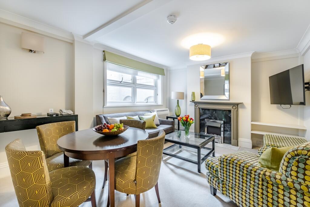 1 bed Flat for rent in Chelsea. From Hamptons International Sales - Kingston