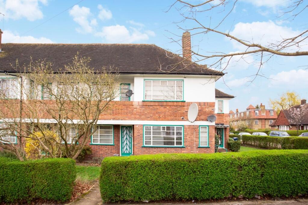 2 bed 1st Floor Flat for rent in Finchley. From Hamptons - Muswell Hill