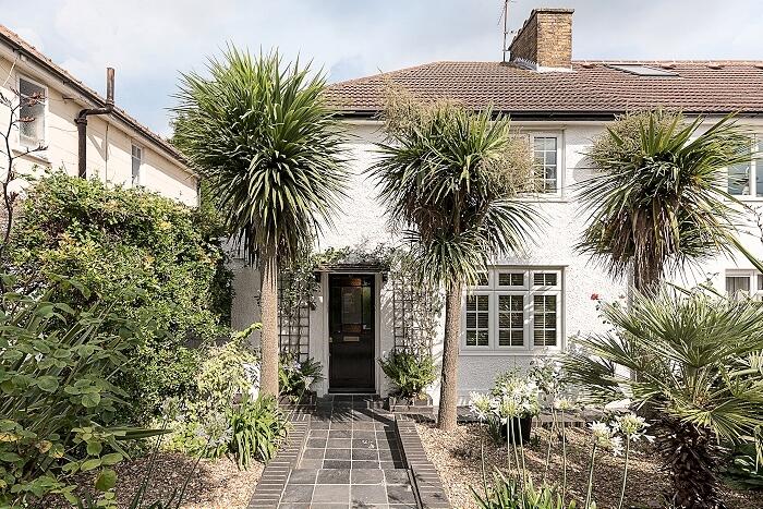 3 bed Semi Detached for rent in Friern Barnet. From Hamptons - Muswell Hill