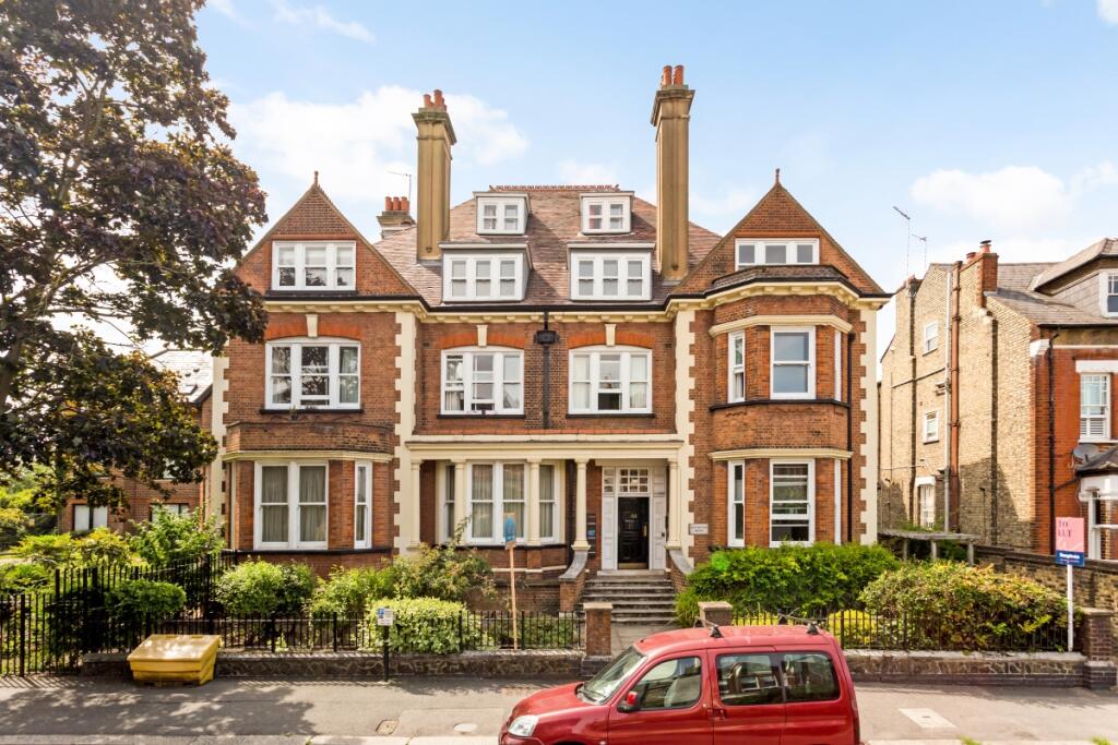 2 bed Apartment for rent in Hornsey. From Hamptons - Muswell Hill