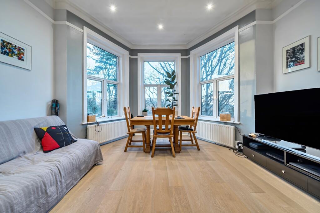 2 bed 1st Floor Flat for rent in Hornsey. From Hamptons - Muswell Hill 2 bed 1st Floor Flat for rent in Hornsey. From Hamptons - Muswell Hill