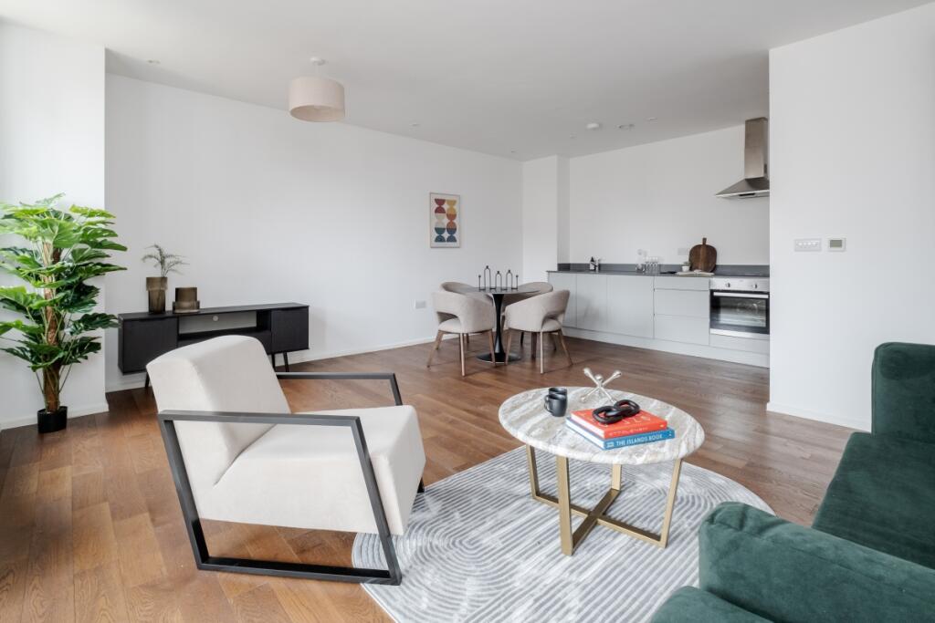 2 bed Apartment for rent in Hackney. From Hamptons - Muswell Hill