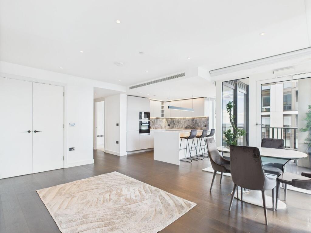 2 bed 1st Floor Flat for rent in Hammersmith. From Hamptons - Notting Hill