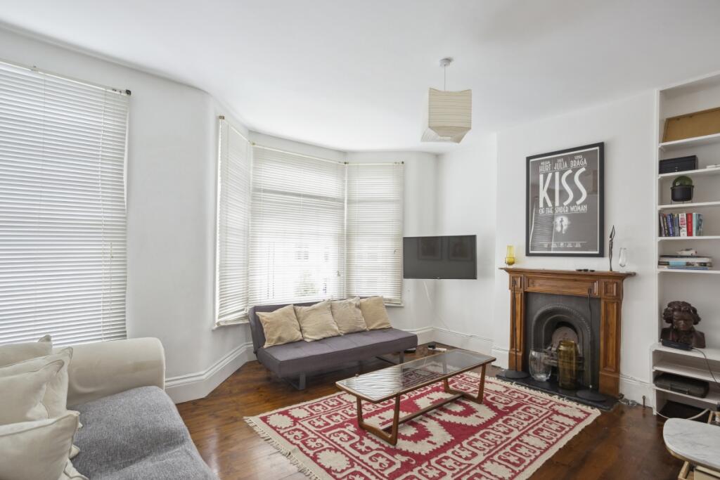 2 bed 1st Floor Flat for rent in Willesden. From Hamptons - Notting Hill