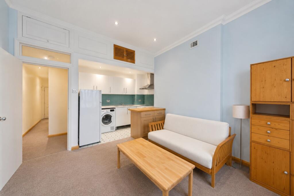 1 bed 1st Floor Flat for rent in Paddington. From Hamptons - Notting Hill