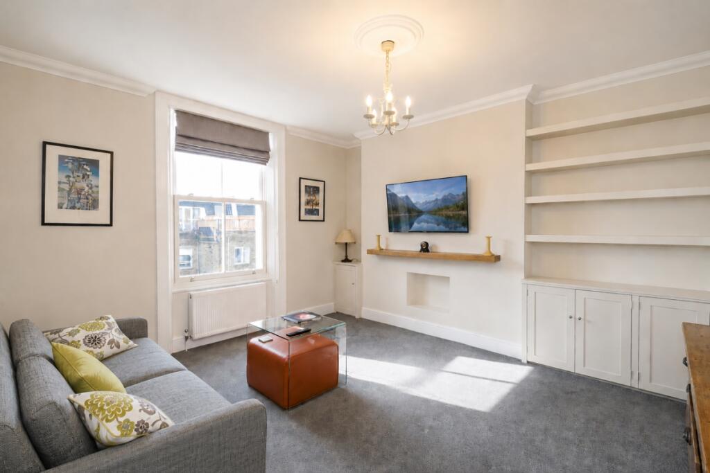 2 bed 1st Floor Flat for rent in Kensington. From Hamptons - Notting Hill 2 bed 1st Floor Flat for rent in Kensington. From Hamptons - Notting Hill