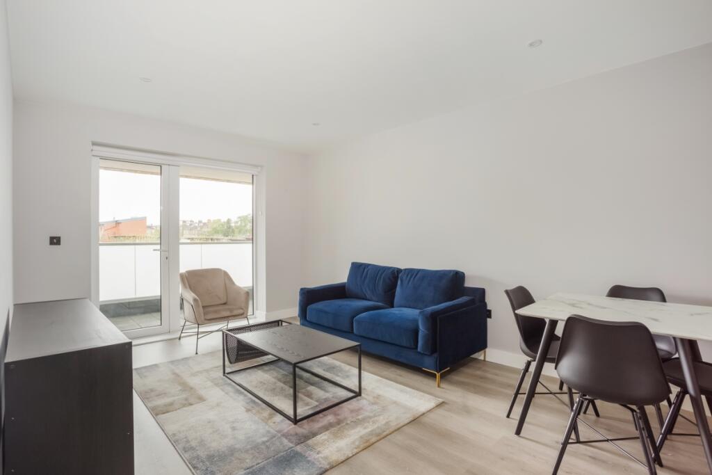 1 bed 1st Floor Flat for rent in Willesden. From Hamptons - Notting Hill