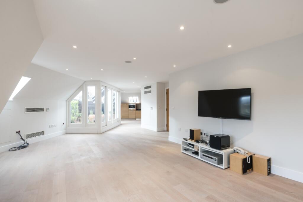 3 bed Apartment for rent in Paddington. From Hamptons - Notting Hill 3 bed Apartment for rent in Paddington. From Hamptons - Notting Hill