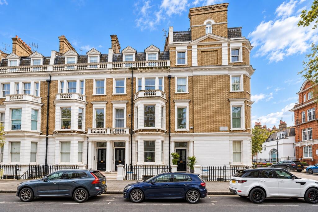 2 bed 1st Floor Flat for rent in Paddington. From Hamptons - Notting Hill