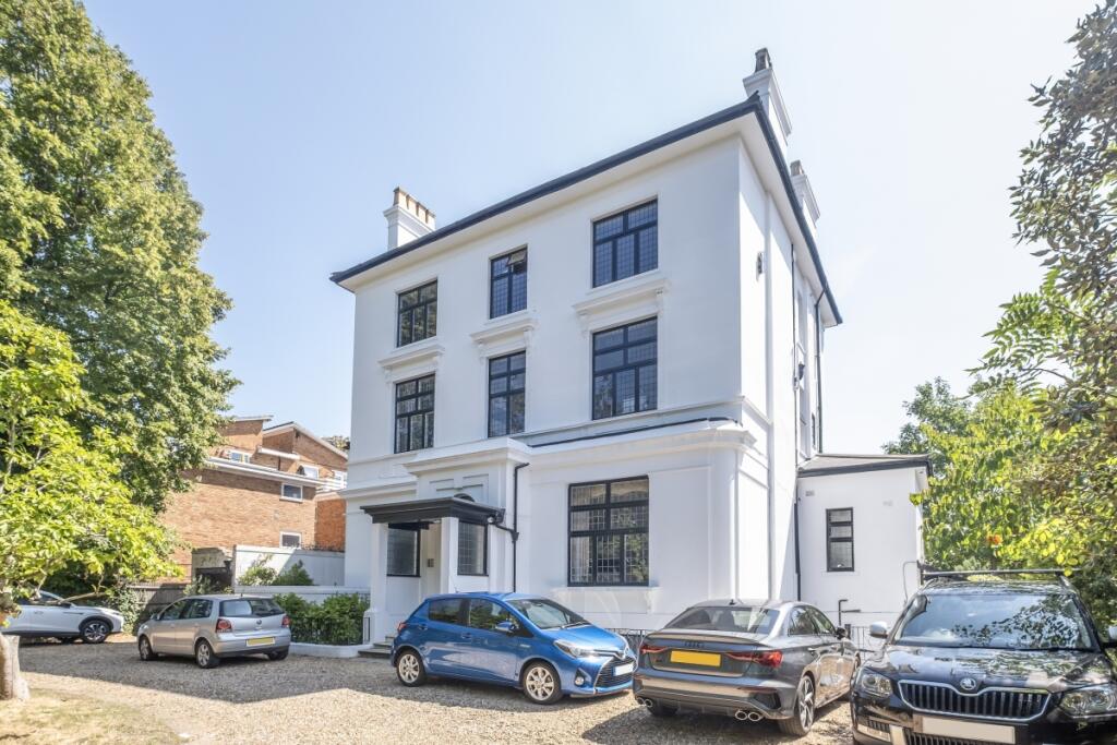 2 bed Apartment for rent in Putney. From Hamptons - Putney