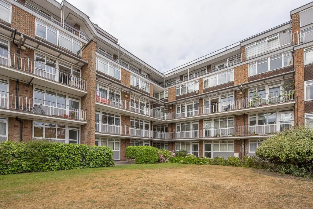 1 bed 1st Floor Flat for rent in Putney. From Hamptons - Putney