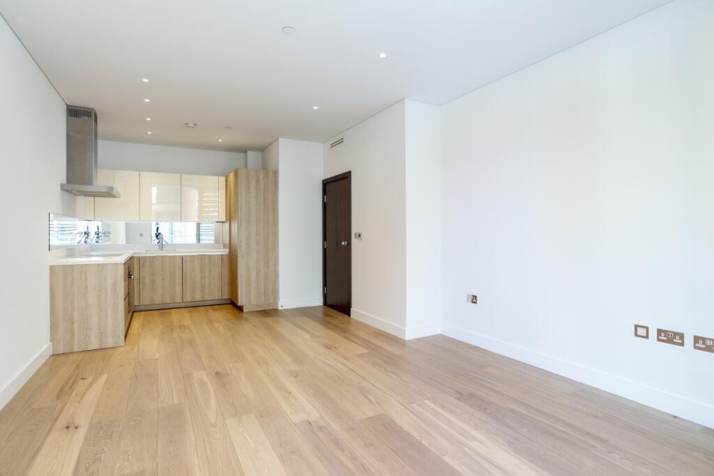 1 bed 1st Floor Flat for rent in Putney. From Hamptons - Putney