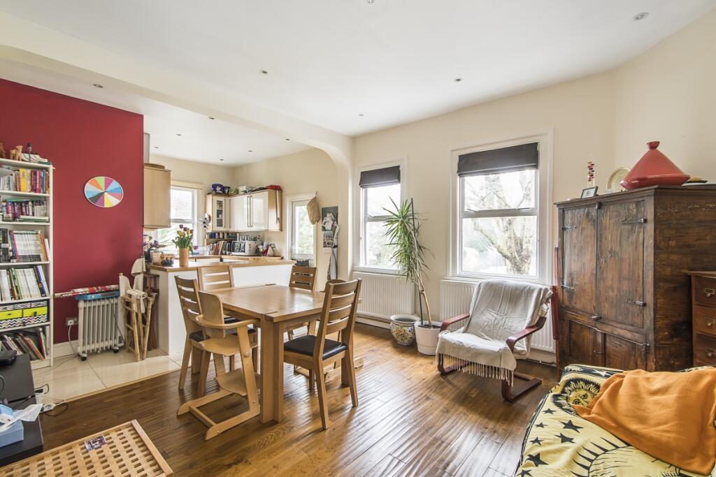 3 bed Annexe for rent in Putney. From Hamptons - Putney
