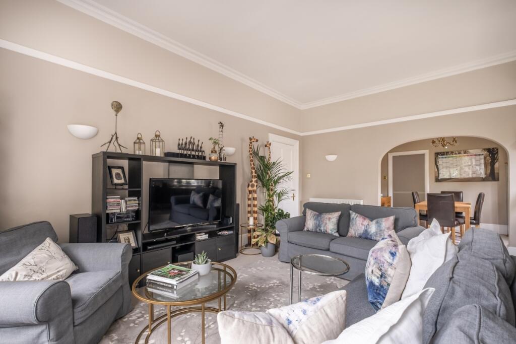 4 bed 1st Floor Flat for rent in Putney. From Hamptons - Putney 4 bed 1st Floor Flat for rent in Putney. From Hamptons - Putney