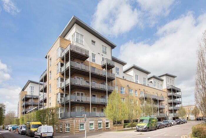 2 bed Apartment for rent in Watford. From Hamptons Sales - Rickmansworth