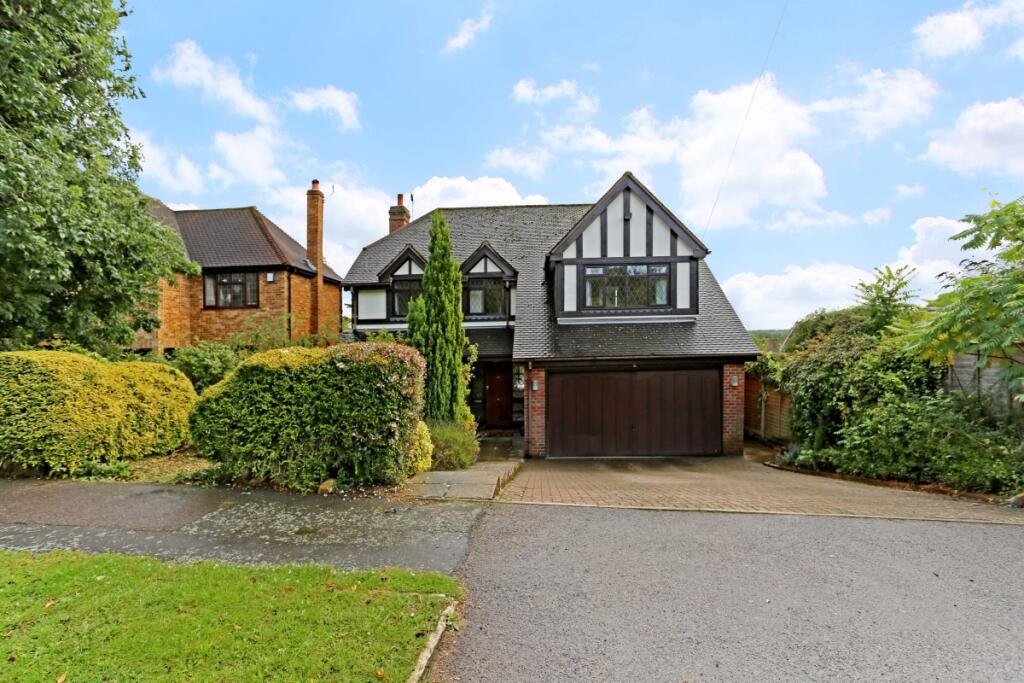 5 bed Detached for rent in Rickmansworth. From Hamptons Sales - Rickmansworth 5 bed Detached for rent in Rickmansworth. From Hamptons Sales - Rickmansworth