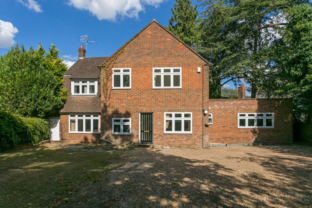 4 bed Detached for rent in Watford. From Hamptons Sales - Rickmansworth