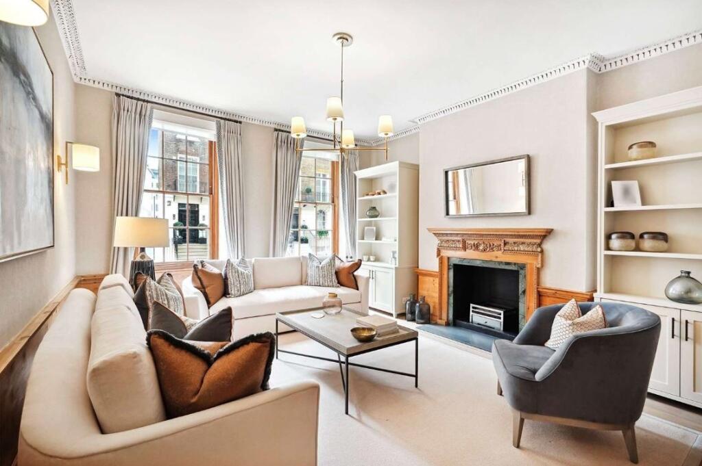2 bed 1st Floor Flat for rent in Westminster. From Hamptons - Sloane Square