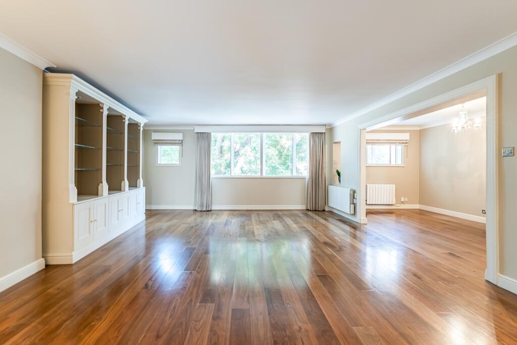 4 bed Apartment for rent in Chelsea. From Hamptons - Sloane Square 4 bed Apartment for rent in Chelsea. From Hamptons - Sloane Square