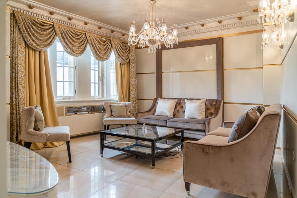3 bed Apartment for rent in Chelsea. From Hamptons - Sloane Square
