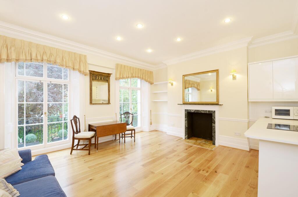 1 bed 1st Floor Flat for rent in Chelsea. From Hamptons - Sloane Square