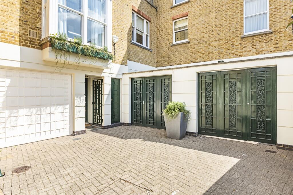 1 bed Detached for rent in Chelsea. From Hamptons - Sloane Square